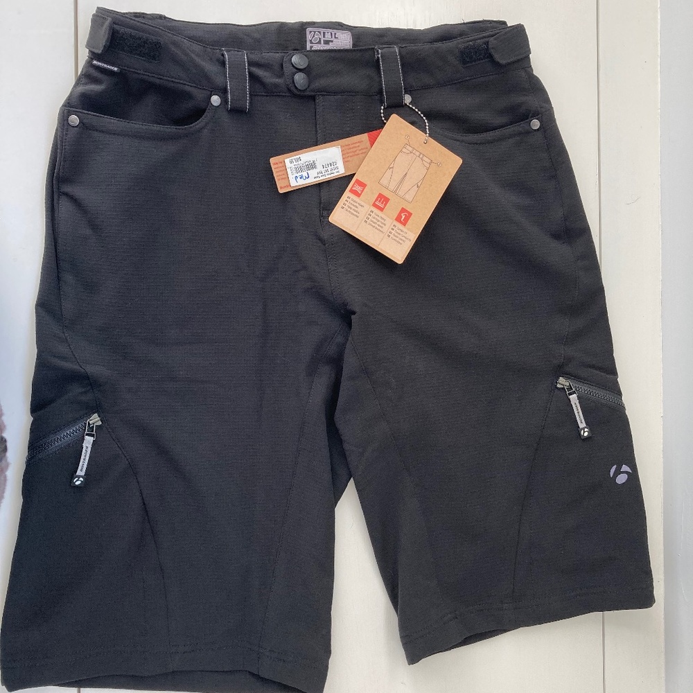 NWT MTB Shorts w Liner
